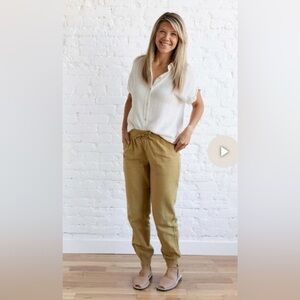 LIKE NEW Pact Canopy Linen Organic Cotton Blend Jogger Size Large Chartreuse EUC